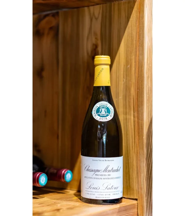 white-wine-domaine-louis-latour-chassagne-montrachet-burgundy